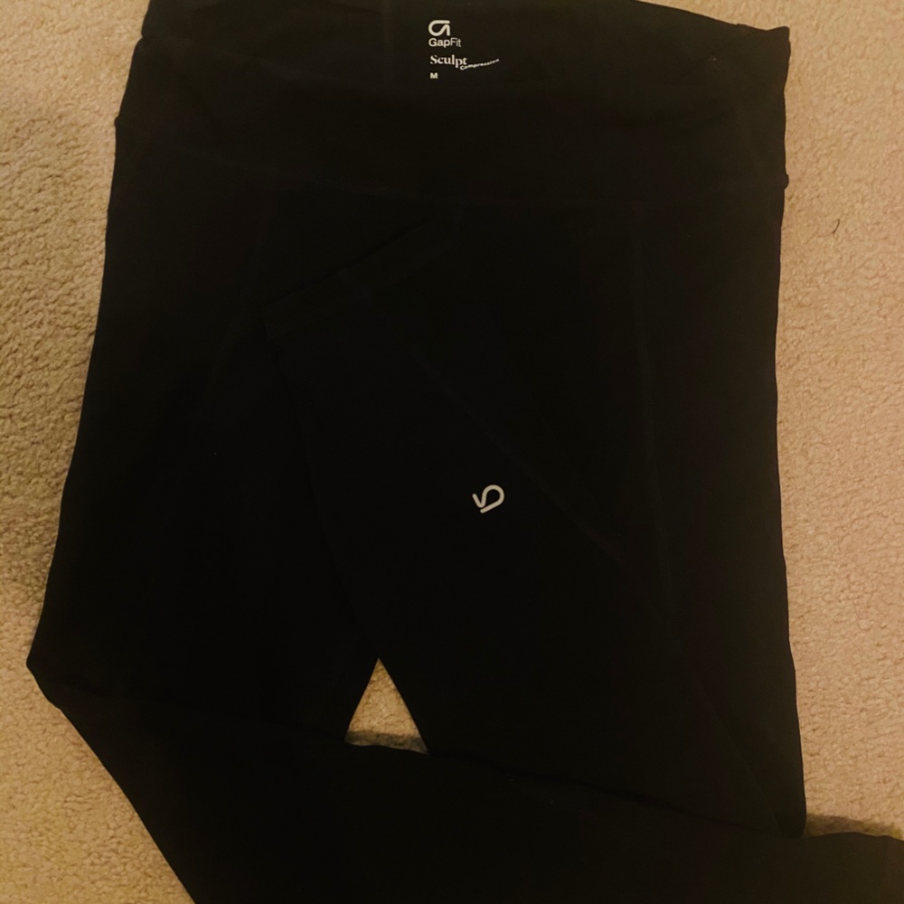 Gap fit full length leggings in sculpt compression